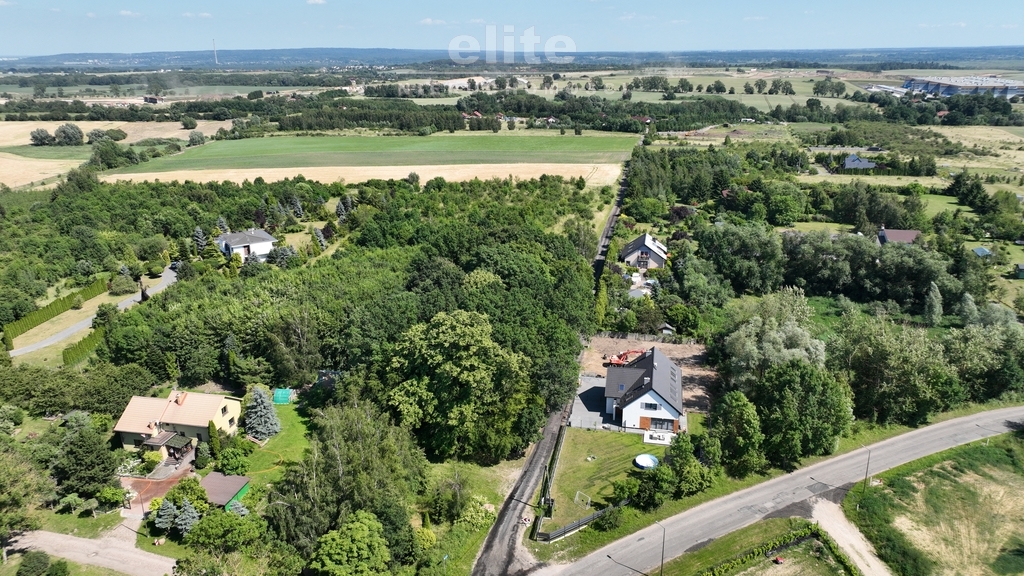 Bliźniak 4 Pok  duży ogród 800m2  + garaż 27m2 (10)