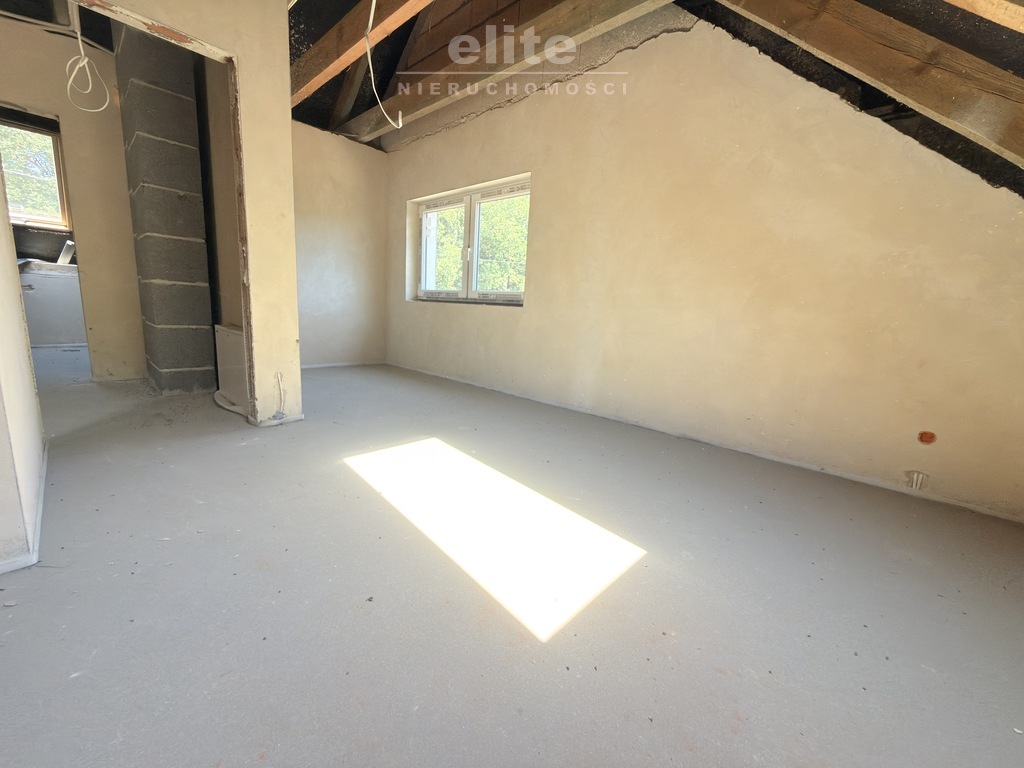 Bliźniak 4 Pok  duży ogród 800m2  + garaż 27m2 (13)
