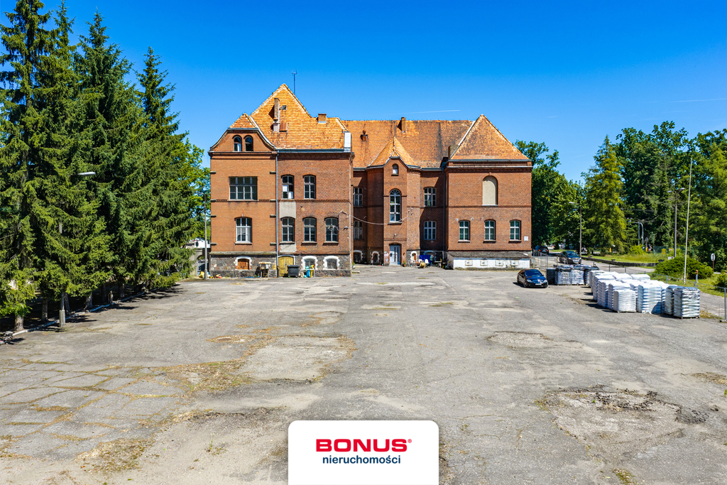 Budynek z XIX wieku | Centrum Chojny | Inwestycja (4)