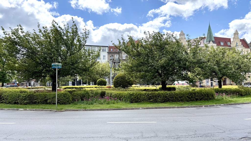 Na sprzedaż 3 pokoje z widokiem na Plac Odrodzenia (4)