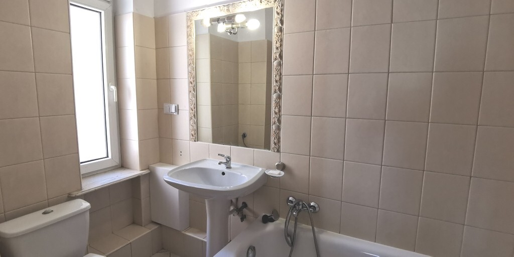 Apartament ze sztukaterią w centrum, 3 pok, 103m2 (10)