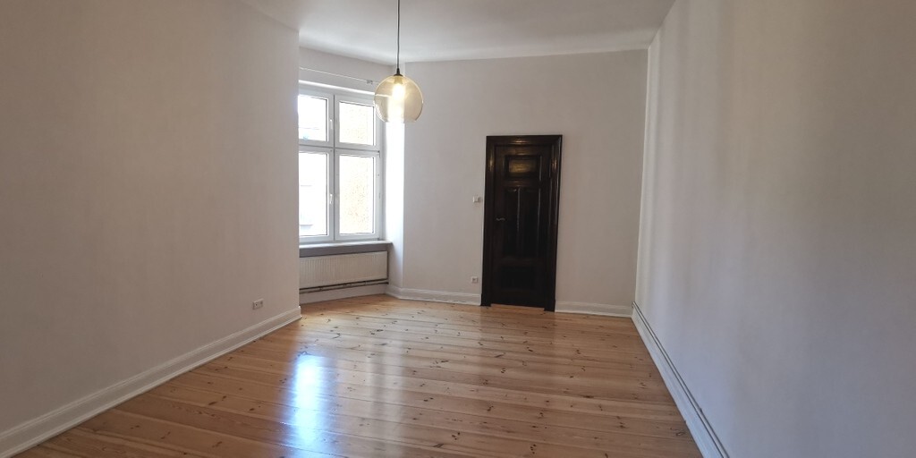 Apartament ze sztukaterią w centrum, 3 pok, 103m2 (6)