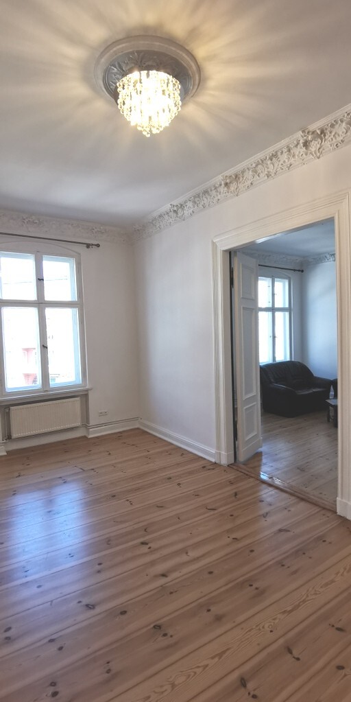 Apartament ze sztukaterią w centrum, 3 pok, 103m2 (8)