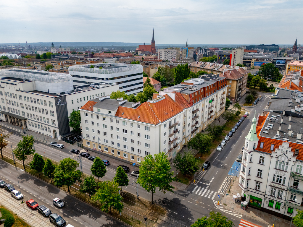 Przytulna kawalerka w centrum z balkonem! (16)