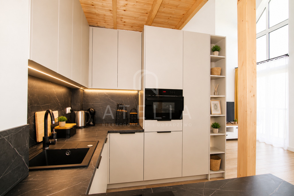 Apartament z antresolą-4 pokoje w Ustroniu Morskim (3)