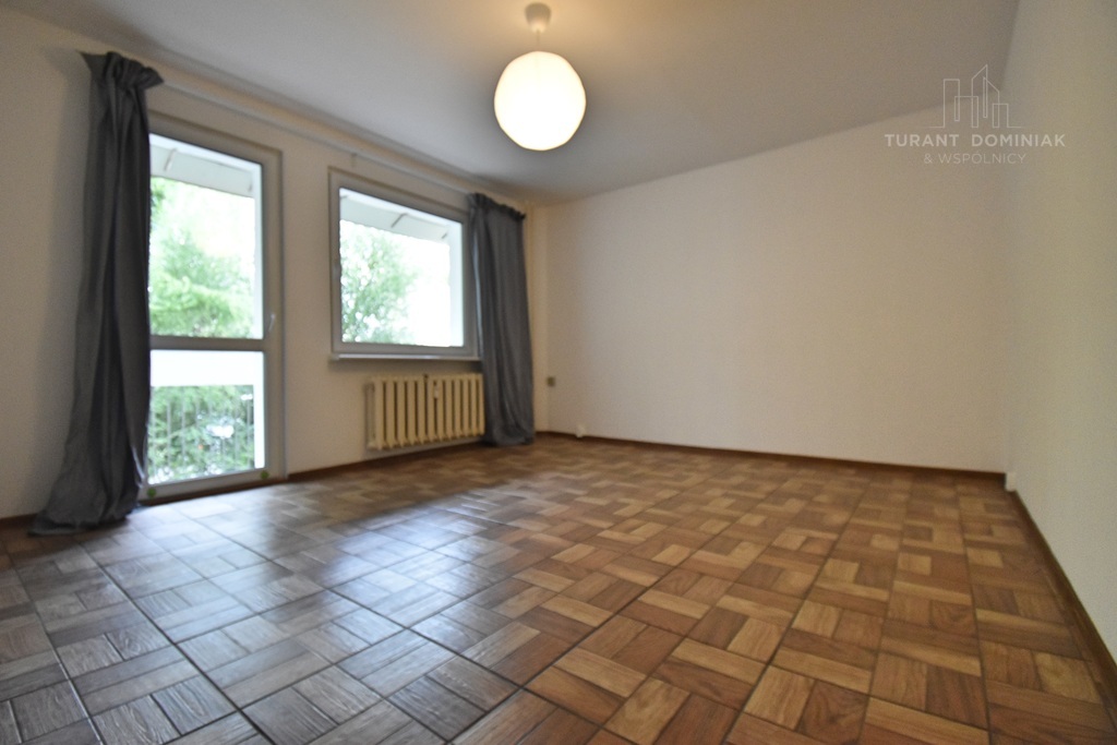 Oddzielne dwa pokoje z balkonem (3)