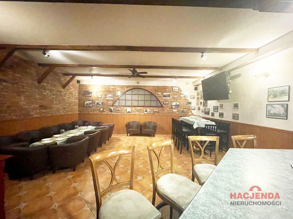 Lokal, 100 m2, Police  (11)