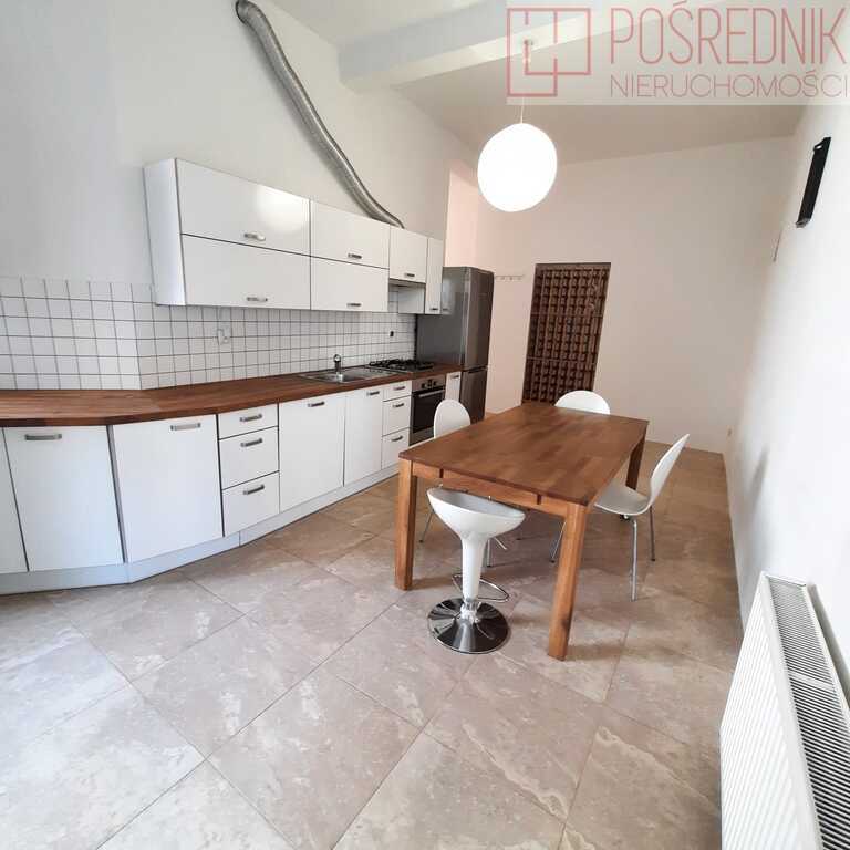 Klimatyczny apartament w samym sercu Szczecina!! (9)