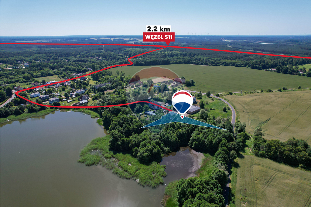 Działka nad jeziorem z pozwoleniem na budowę. (3)