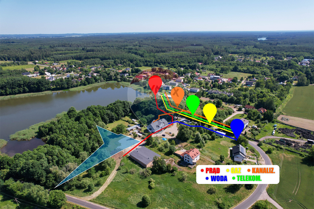 Działka nad jeziorem z pozwoleniem na budowę. (9)