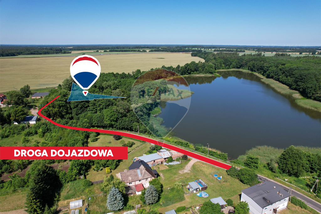 Działka nad jeziorem z pozwoleniem na budowę. (20)