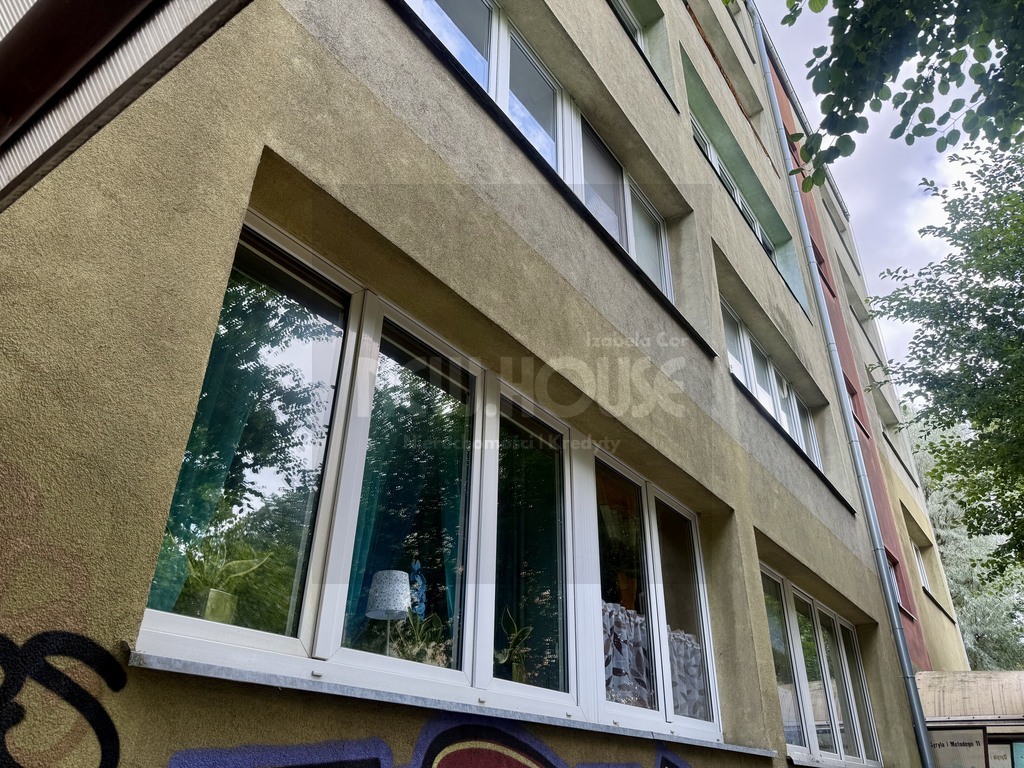2 pokoje Cyryla i Metodego 1 piętro super cena! (9)