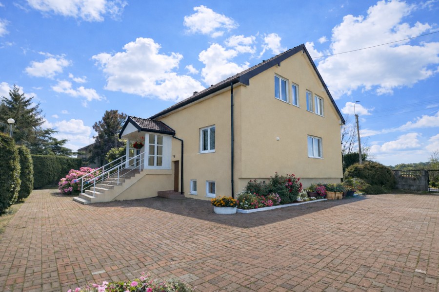 Wolnostojący, 411 m2, Łopienica  (3)