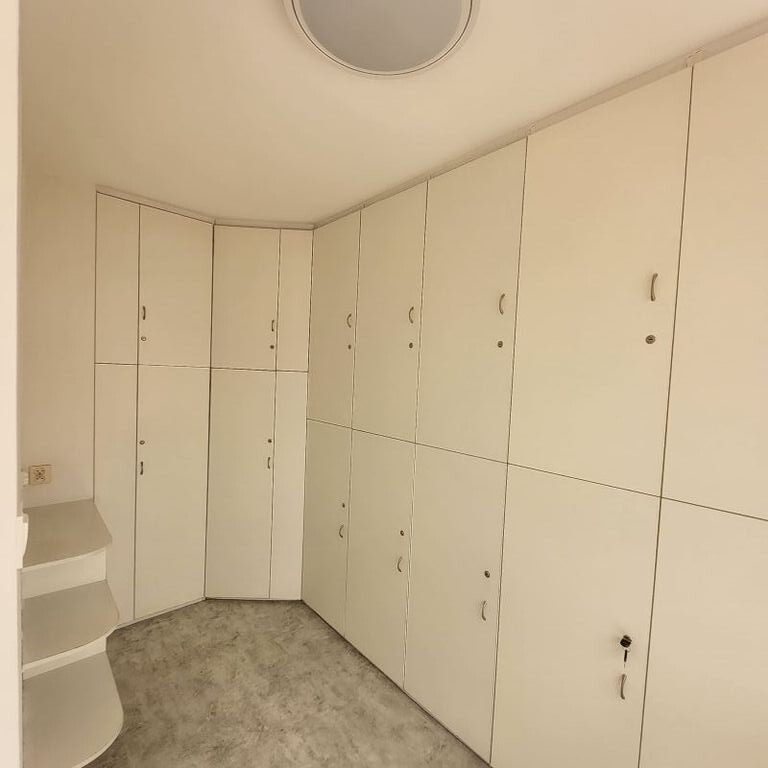 Wynajmę lokal przystosowany pod gabinet (3)