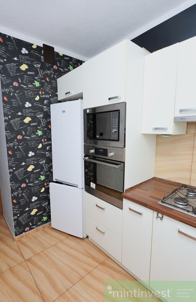 Na sprzedaż 3-pokojowe mieszkanie z balkonem (5)