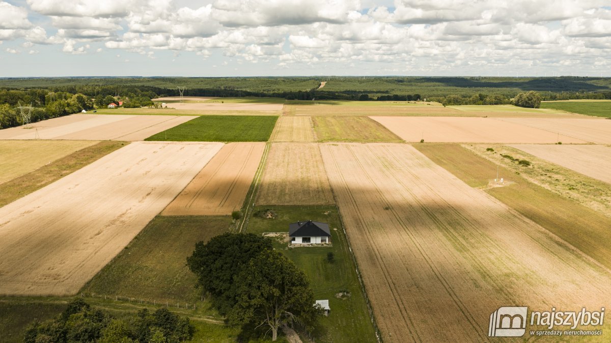 Radowo Małe - atrakcyjna działka z WZ, 1690m2 (2)