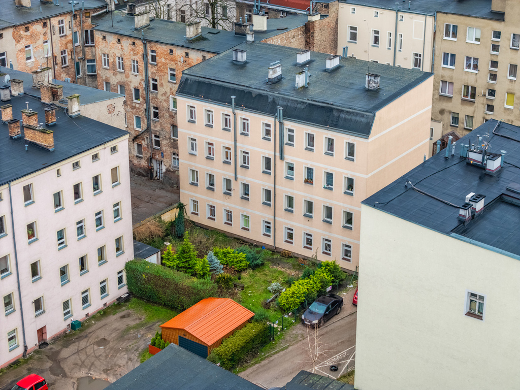 Kawalerka na wynajem w samym centrum! (7)