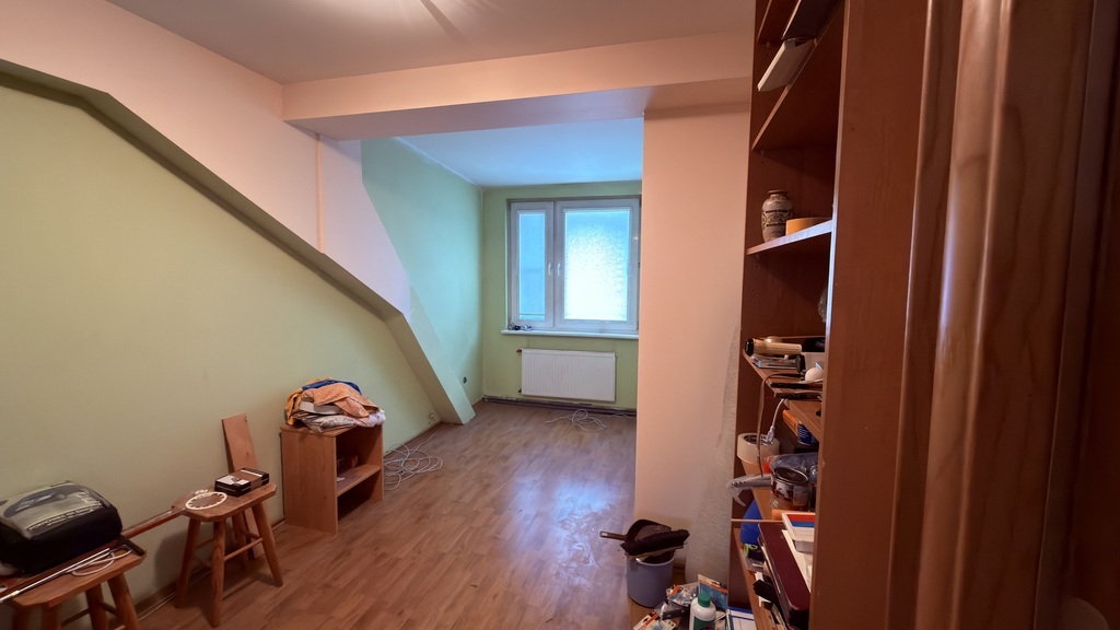 Wyjątkowe, 2-poziomowe mieszkanie z antresolą (13)