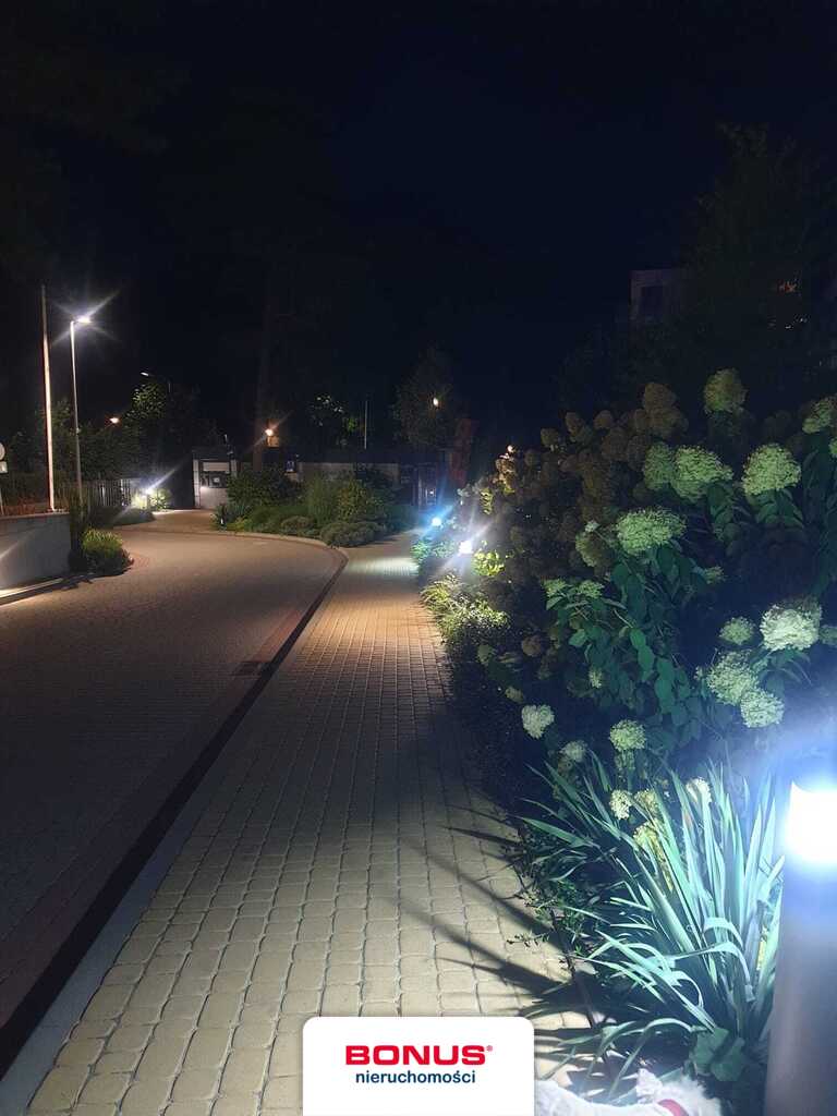 1 linia zabudowy-taras, garaż-top lokalizacja (16)