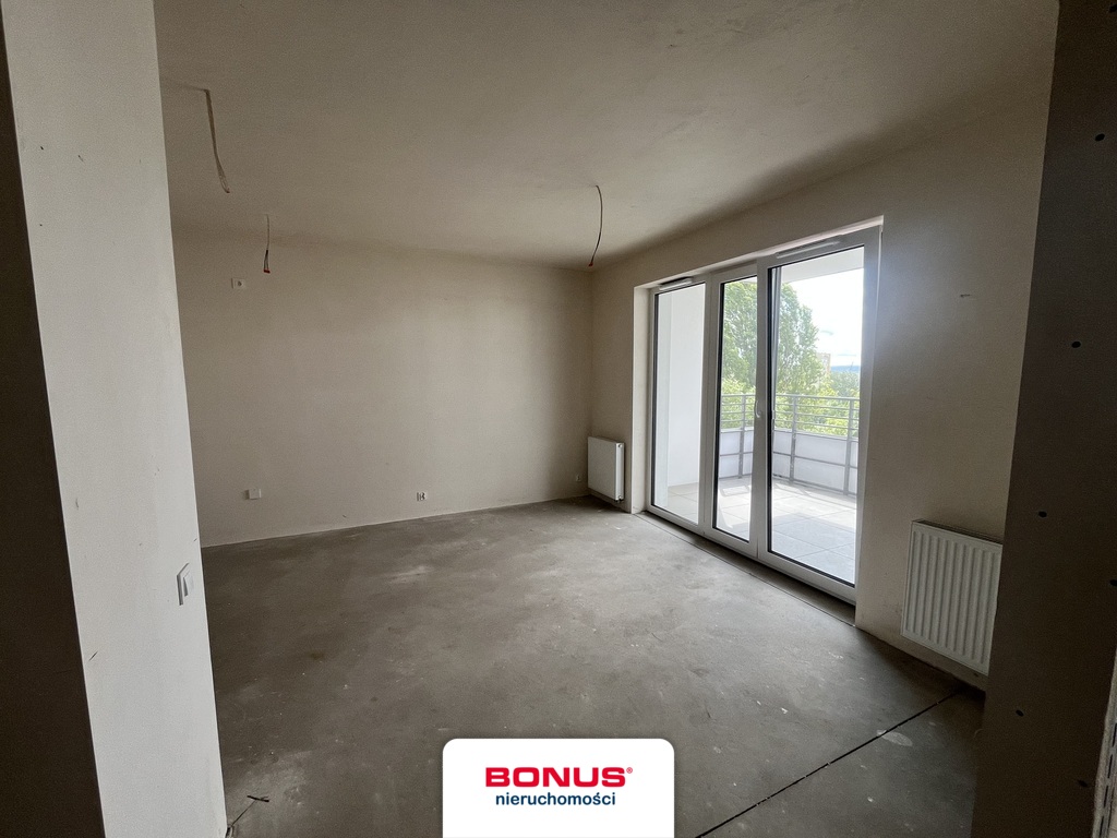 2-pokojowe mieszkanie z dużą loggią (1)