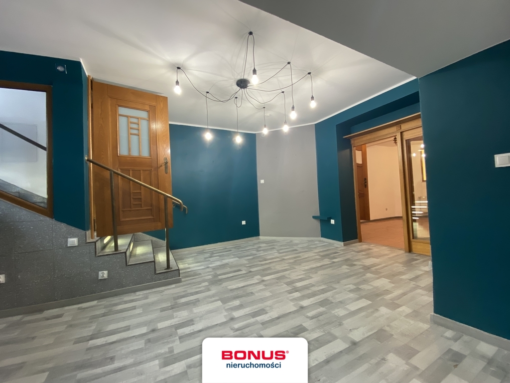 Lokal biurowy/usługowy - w Centrum (1)
