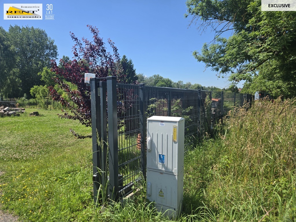 Działka nad wodą wśród zieleni z WZ oraz projektem (9)