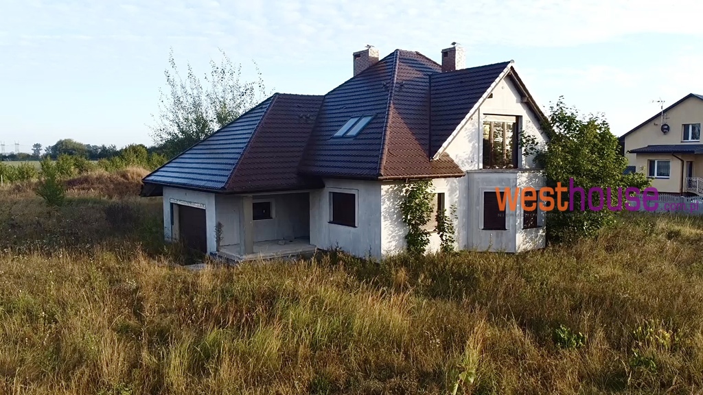 Dom Wolnostojący z ogromnym potencjałem - Parsów (3)