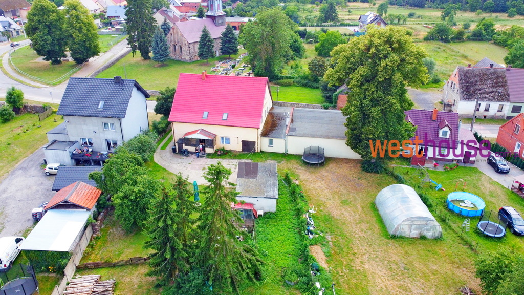 Dom z dużą działką, blisko jeziora (30)