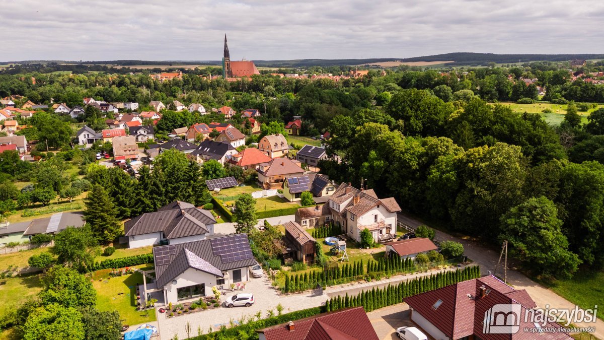 Cisza, spokój, centrum miasta. (35)