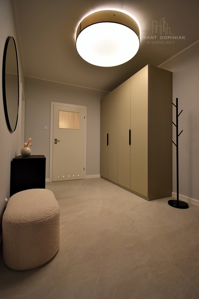 Słoneczny dwupokojowy apartament z balkonem (15)