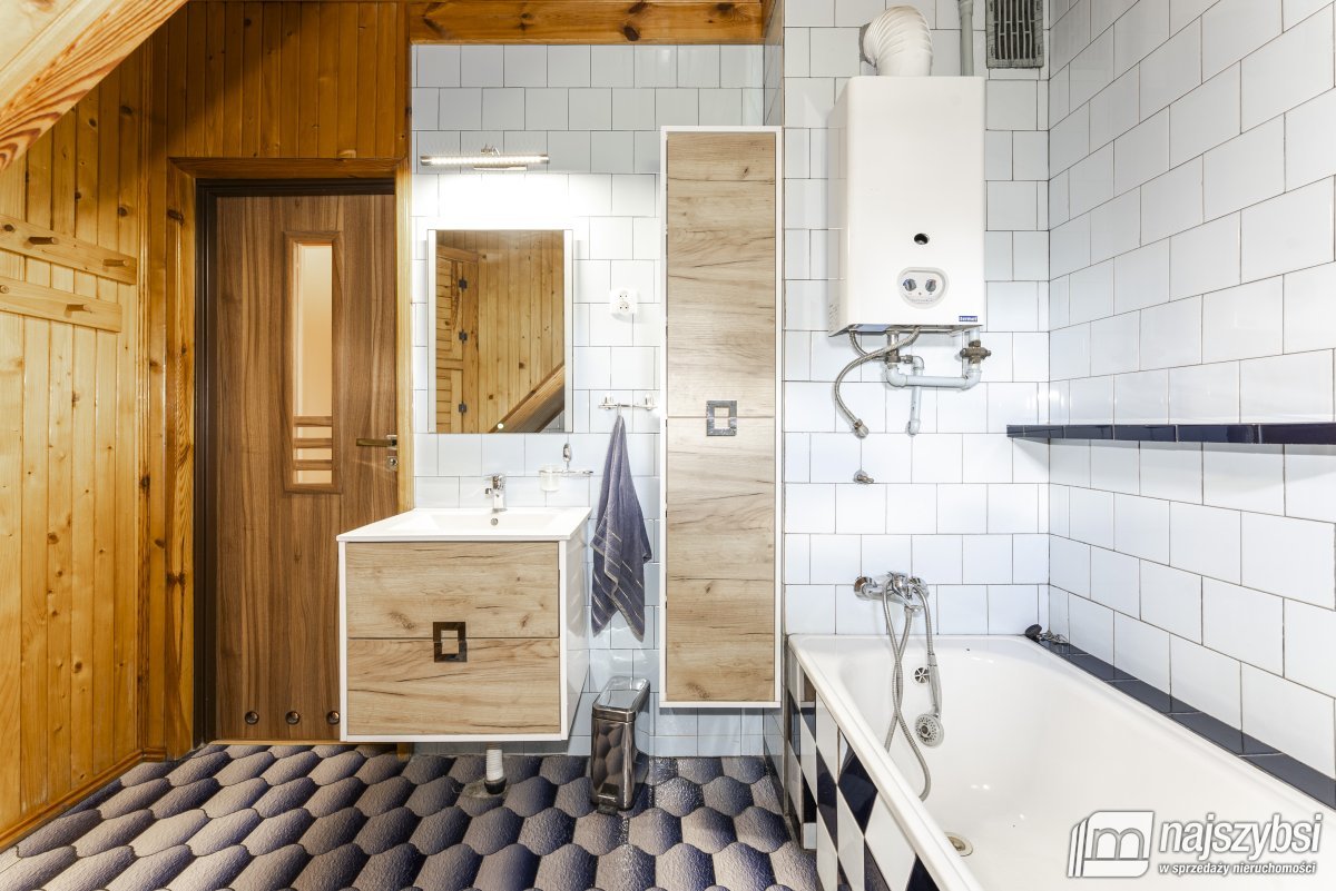 Stepnica - dom 130m2, działka 1000m2 z garażem  (12)