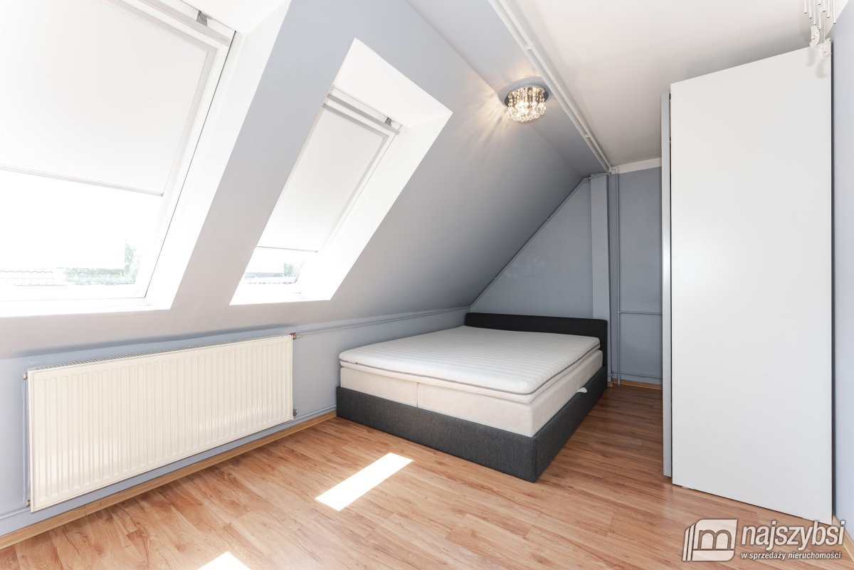 Stepnica - dom 130m2, działka 1000m2 z garażem  (22)