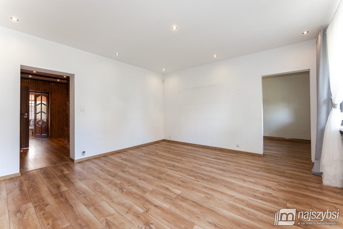 Stepnica - dom 130m2, działka 1000m2 z garażem  (6)