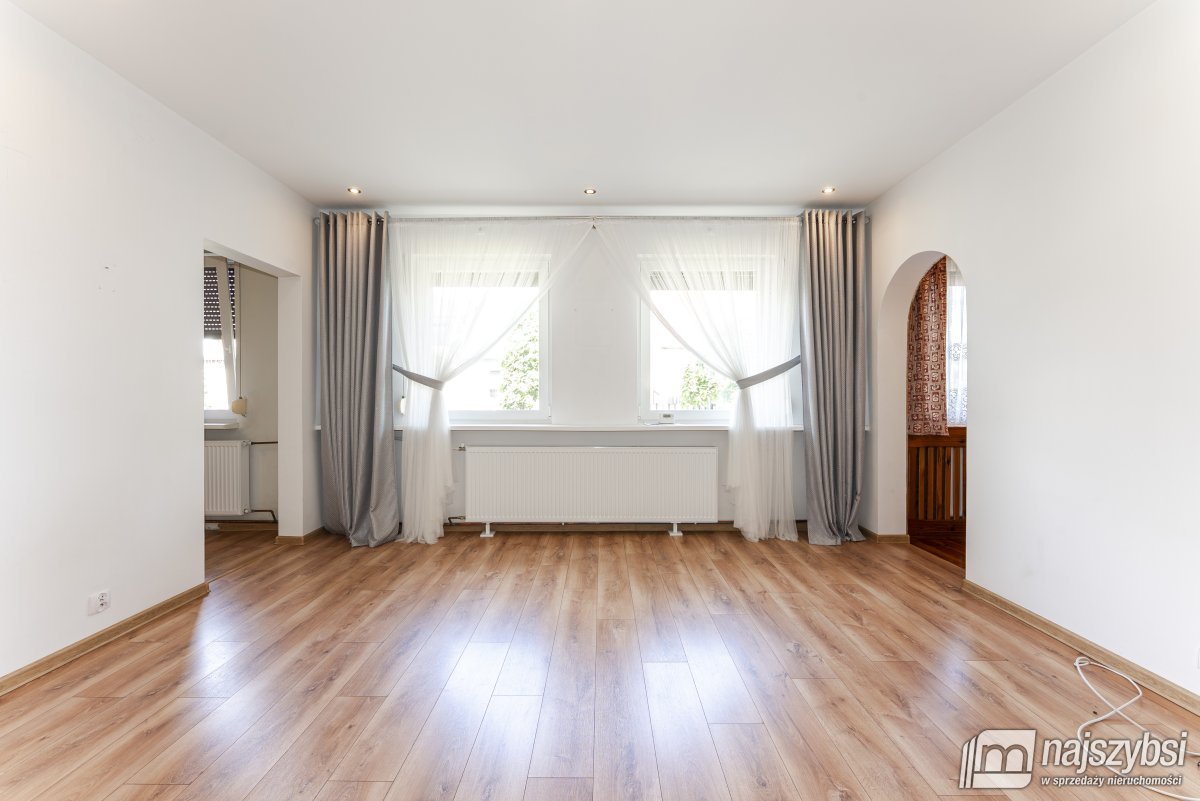 Stepnica - dom 130m2, działka 1000m2 z garażem  (7)