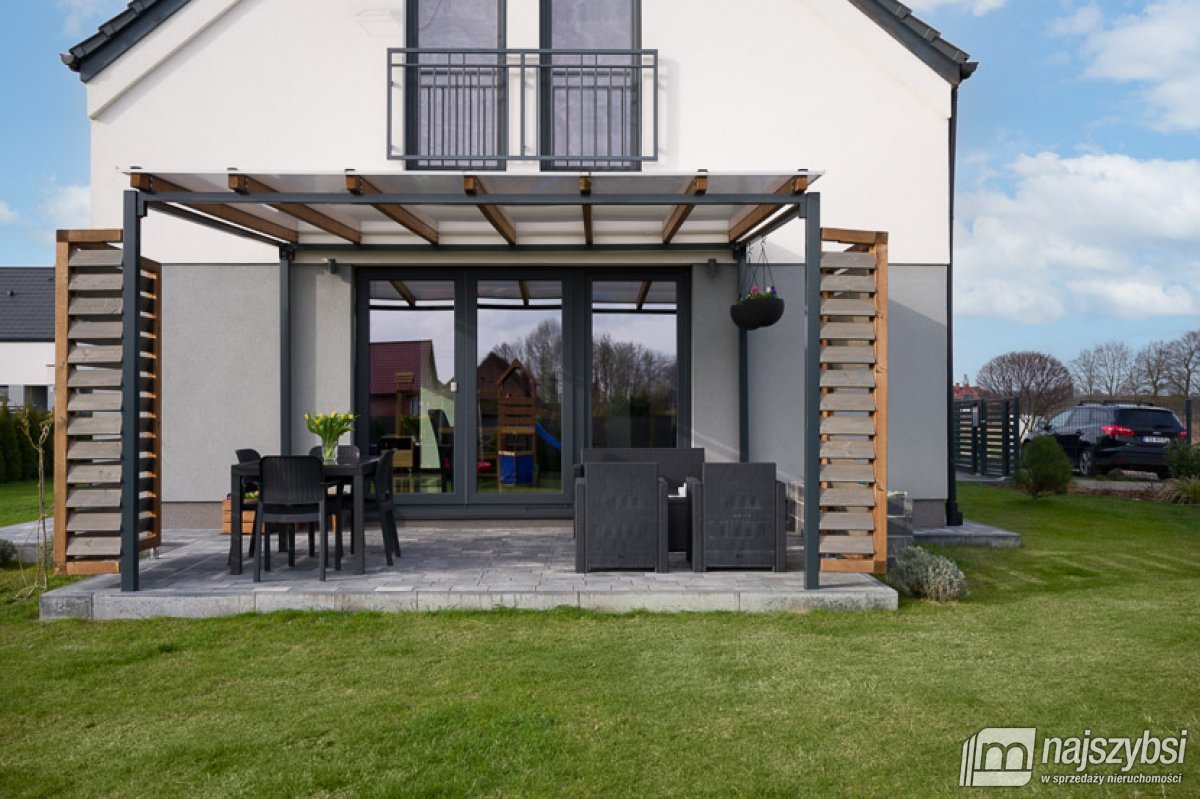 Krępsko- nowoczesny dom 108m2 z garażem, 800m2 dz. (23)