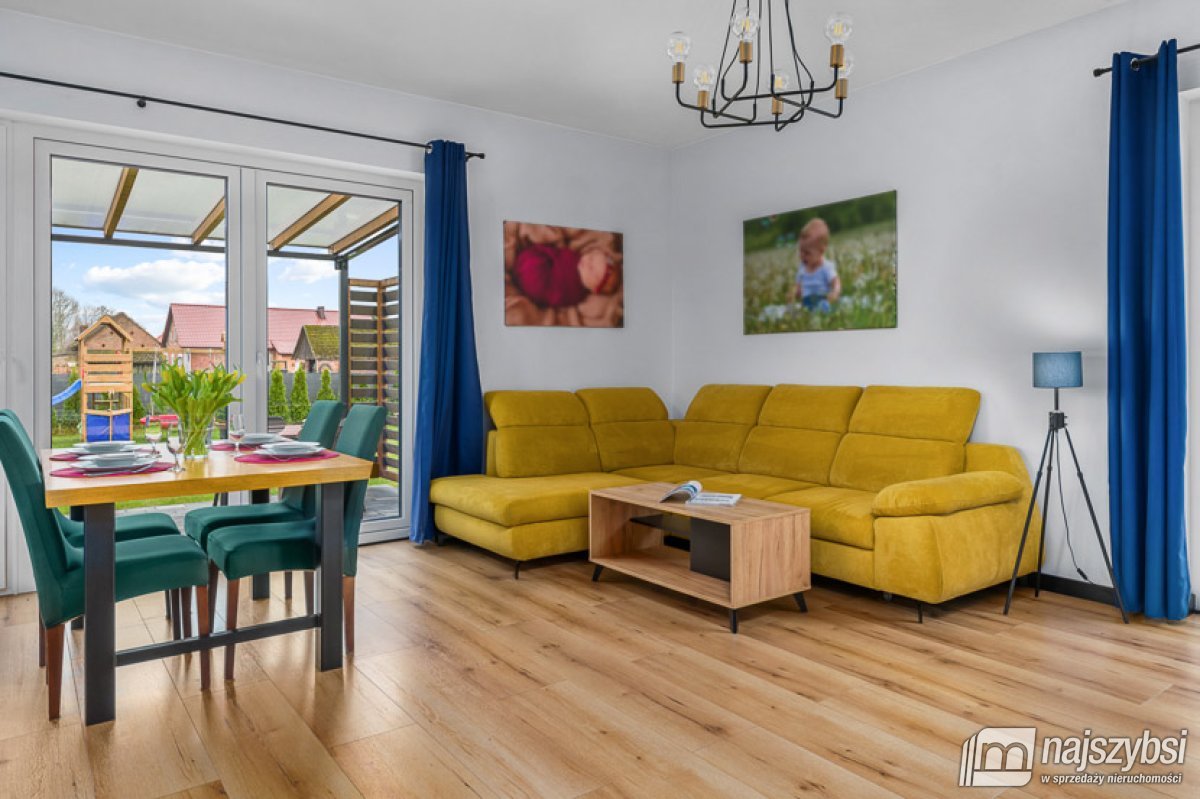 Krępsko- nowoczesny dom 108m2 z garażem, 800m2 dz. (3)