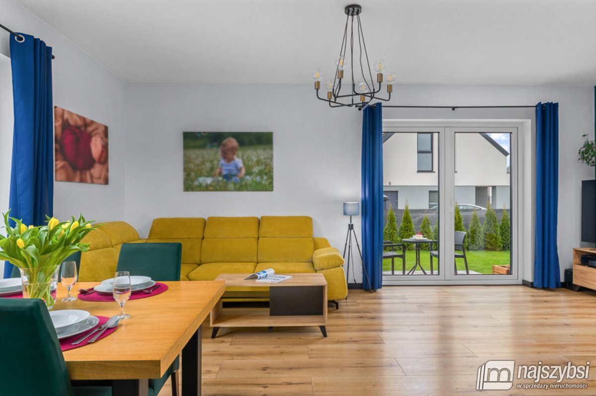 Krępsko- nowoczesny dom 108m2 z garażem, 800m2 dz. (7)