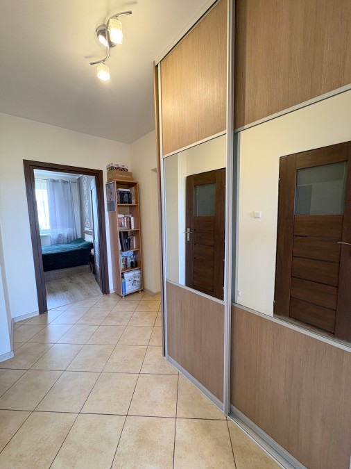 4 ŁADNE POKOJE OS.CHOPOINA DUŻY BALKON (5)