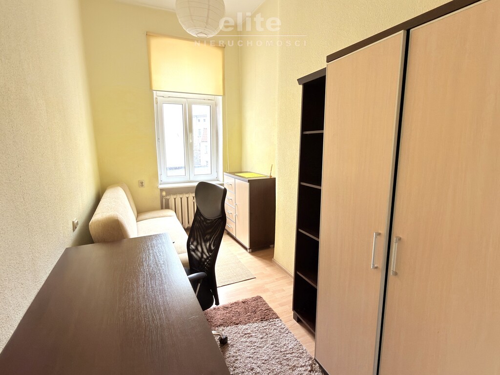 6 - 7 pok pod wynajem przy Deptaku (7)