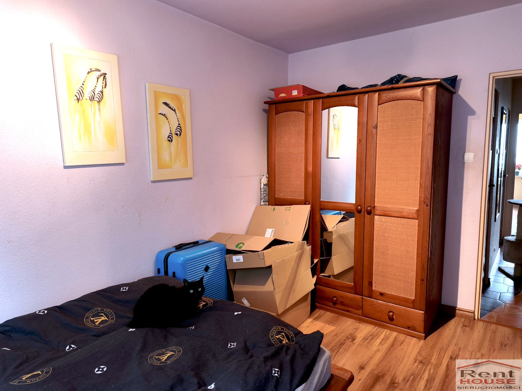 4 pokoje, balkon, piwnica (9)