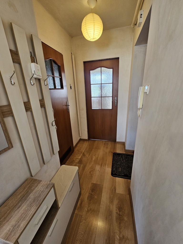 Kawalerka  w centrum miasta 3piętro ,balkon (6)