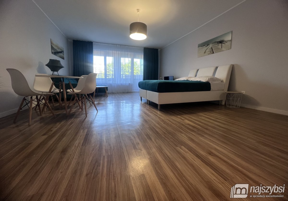 KOŁOBRZEG-APARTAMENT 45,70m2-500m OD MORZA OKAZJA! (12)
