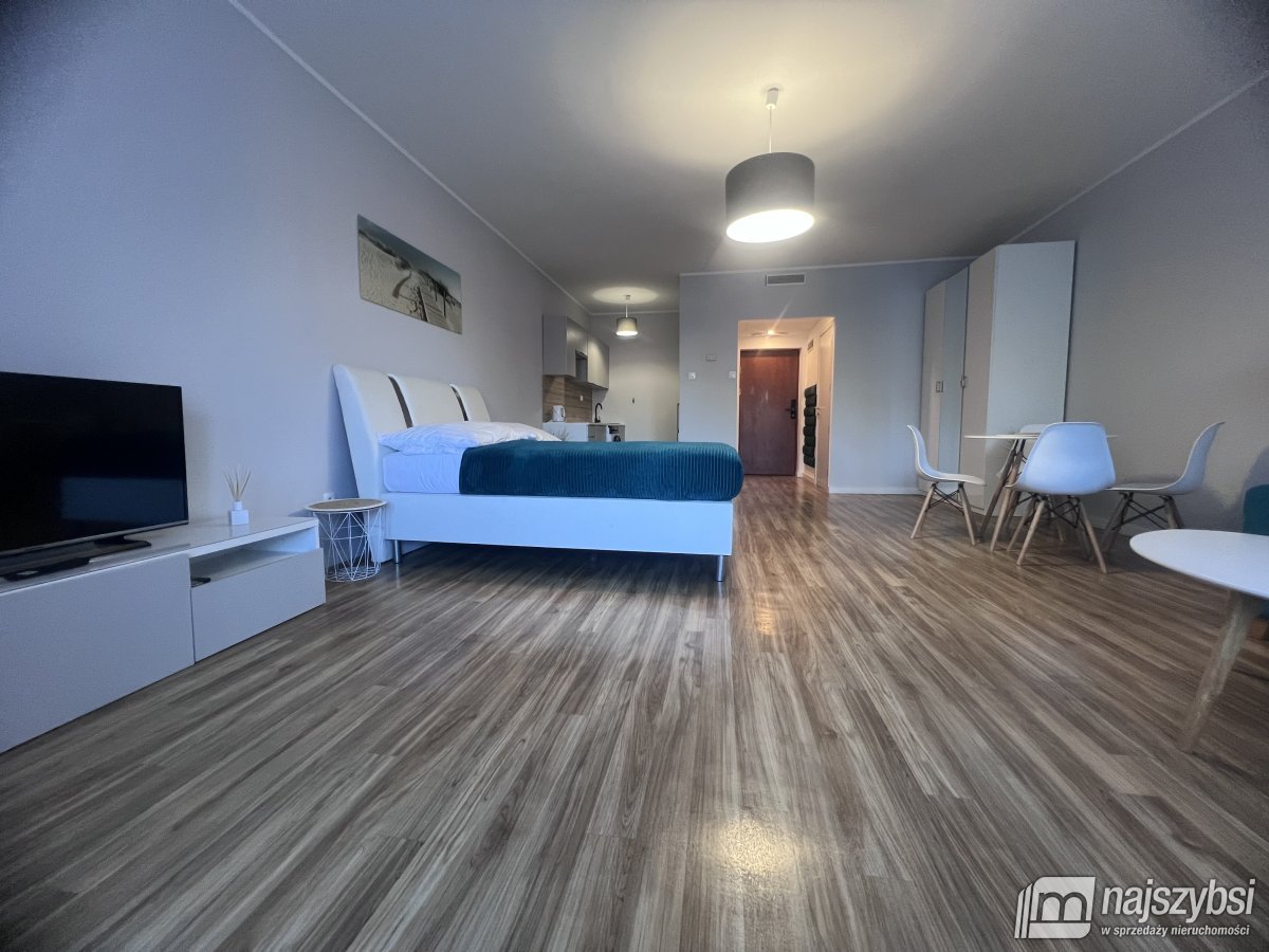 KOŁOBRZEG-APARTAMENT 45,70m2-500m OD MORZA OKAZJA! (13)