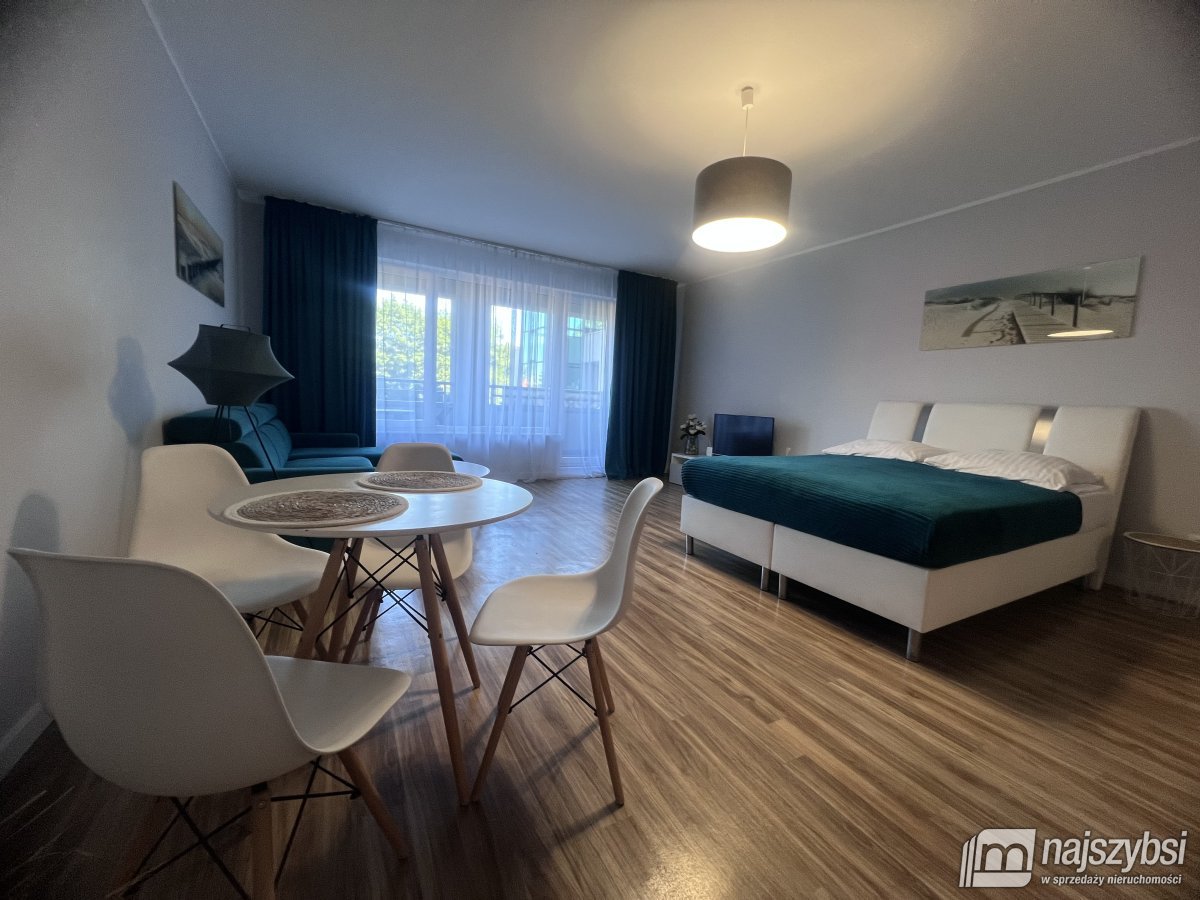 KOŁOBRZEG-APARTAMENT 45,70m2-500m OD MORZA OKAZJA! (2)