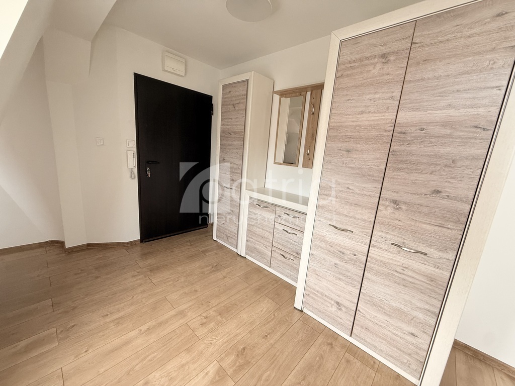 Gotowa wyposażona kawalerka w centrum (5)