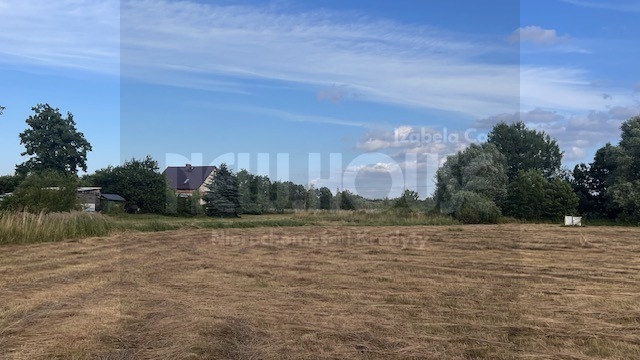 Przestronna działka budowlana w Tatyni (8)