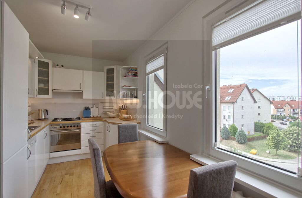 Wysoki standard, dobry rozkład! Balkon, piwnica (9)