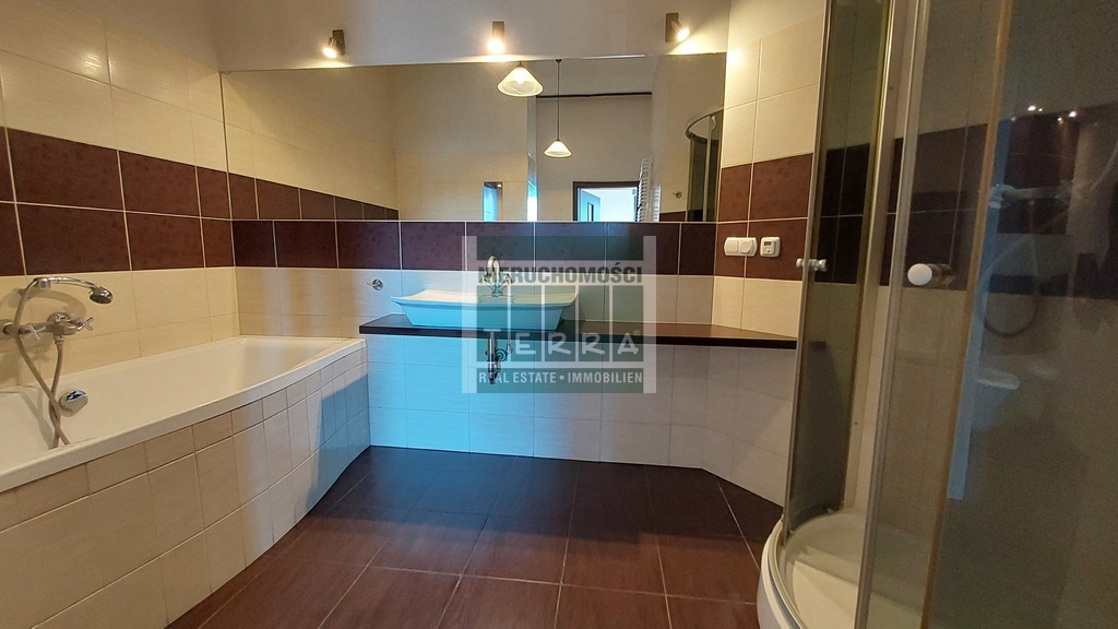 APARTAMENT + MIEJSCE POSTOJOWE W GARAŻU (14)