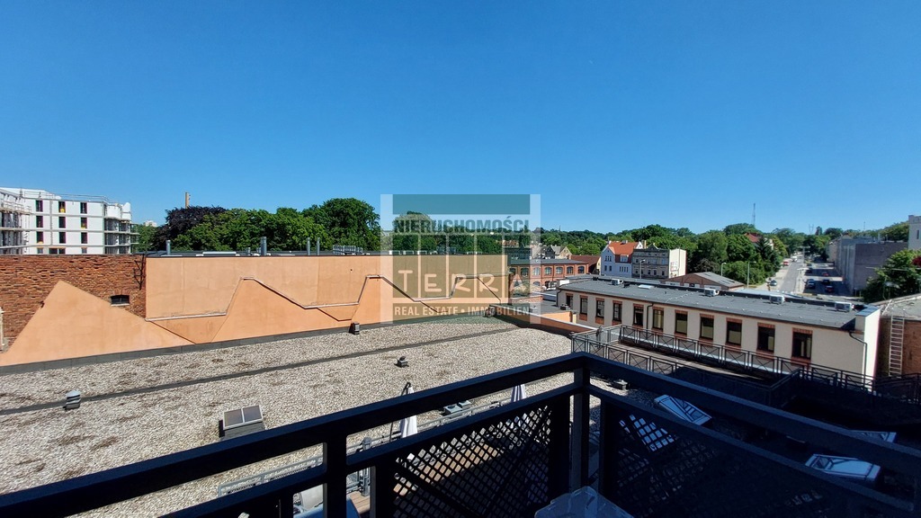 APARTAMENT + MIEJSCE POSTOJOWE W GARAŻU (17)
