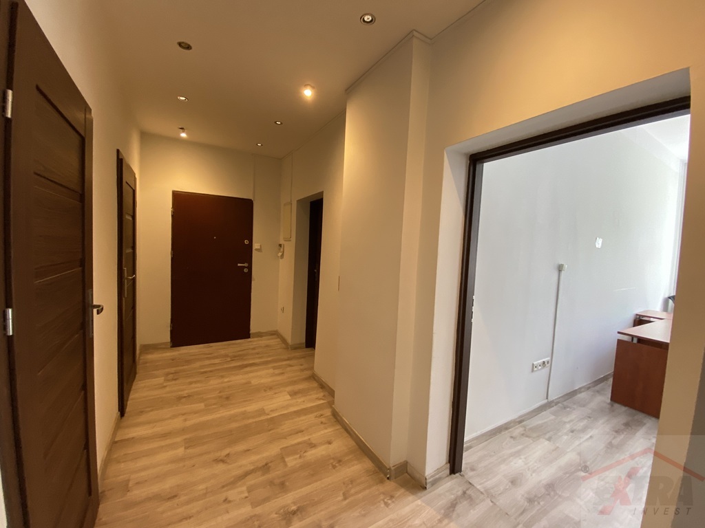 LOKAL USŁUGOWY 108 M2, AL. W. POLSKIEGO 47 (14)